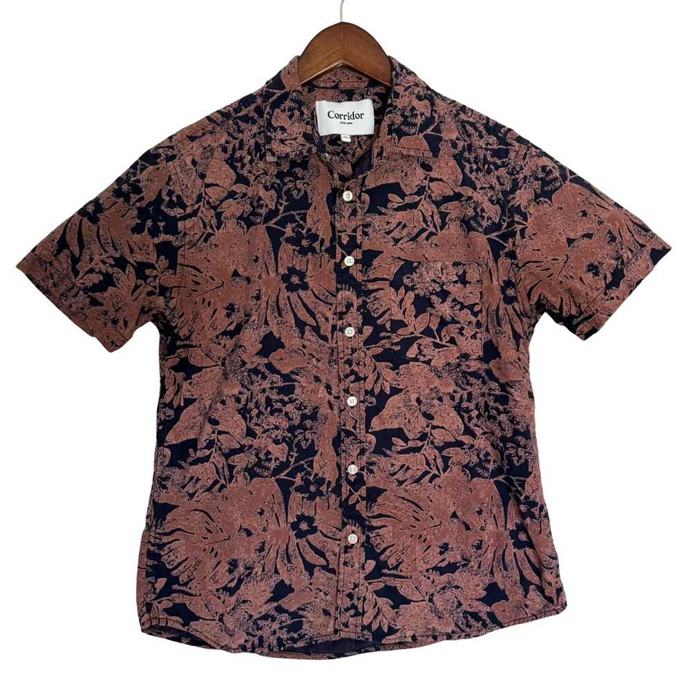 Corridor NYC Hawaiian Shirt Men’s XS Photo Negative Acid Wash Button Up Cotton